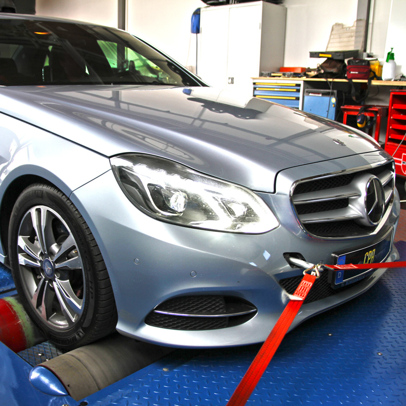 The new Mercedes E400 (W212) at the dyno read more